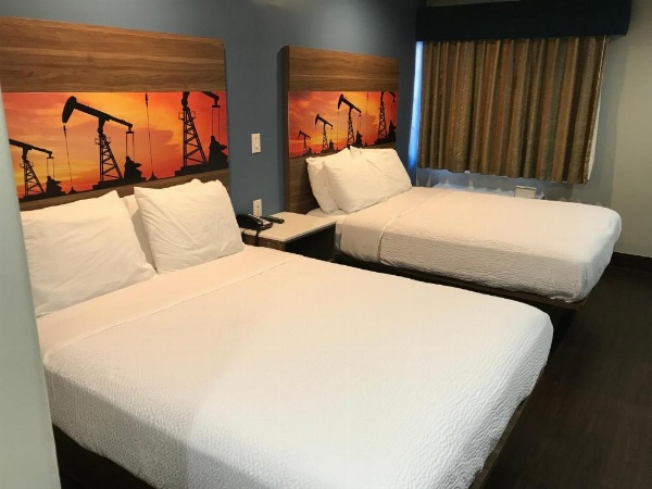 Hyland Motel Brea image 27